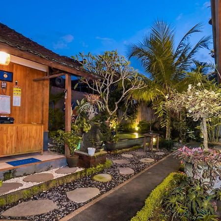 Saka House Otel Ubud Dış mekan fotoğraf